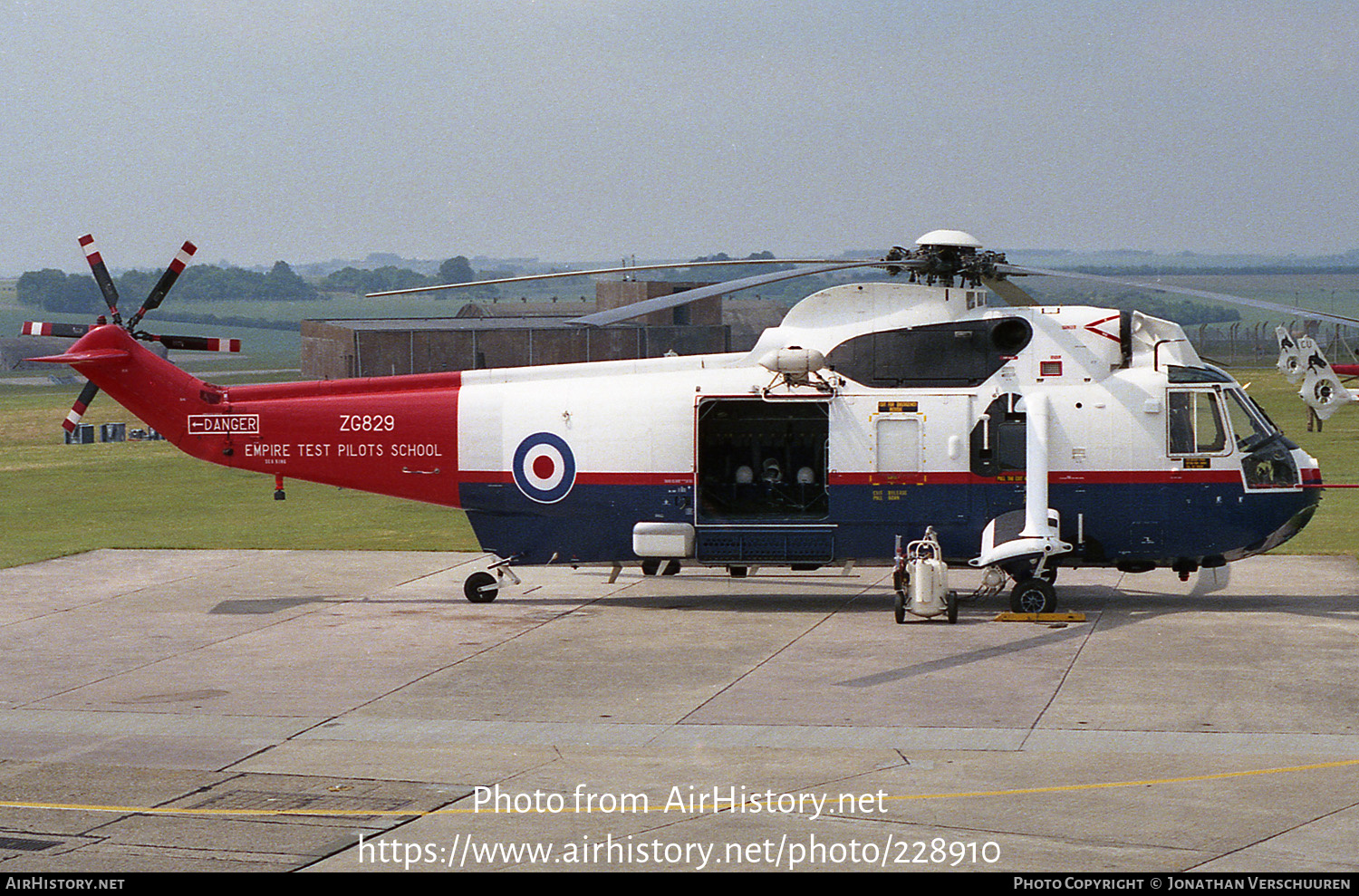 Aircraft Photo of ZG829 | Westland WS-61 Sea King Mk4 | UK - Air Force | AirHistory.net #228910