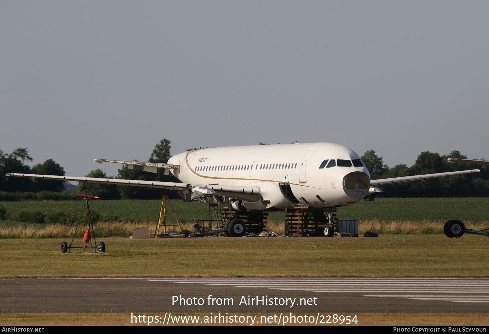 Aircraft Photo of N105KR | Airbus ACJ319 (A319-133/CJ) | AirHistory.net #228954