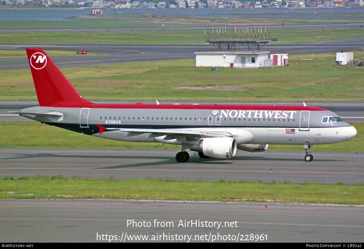 Aircraft Photo of N308US | Airbus A320-211 | Northwest Airlines | AirHistory.net #228961