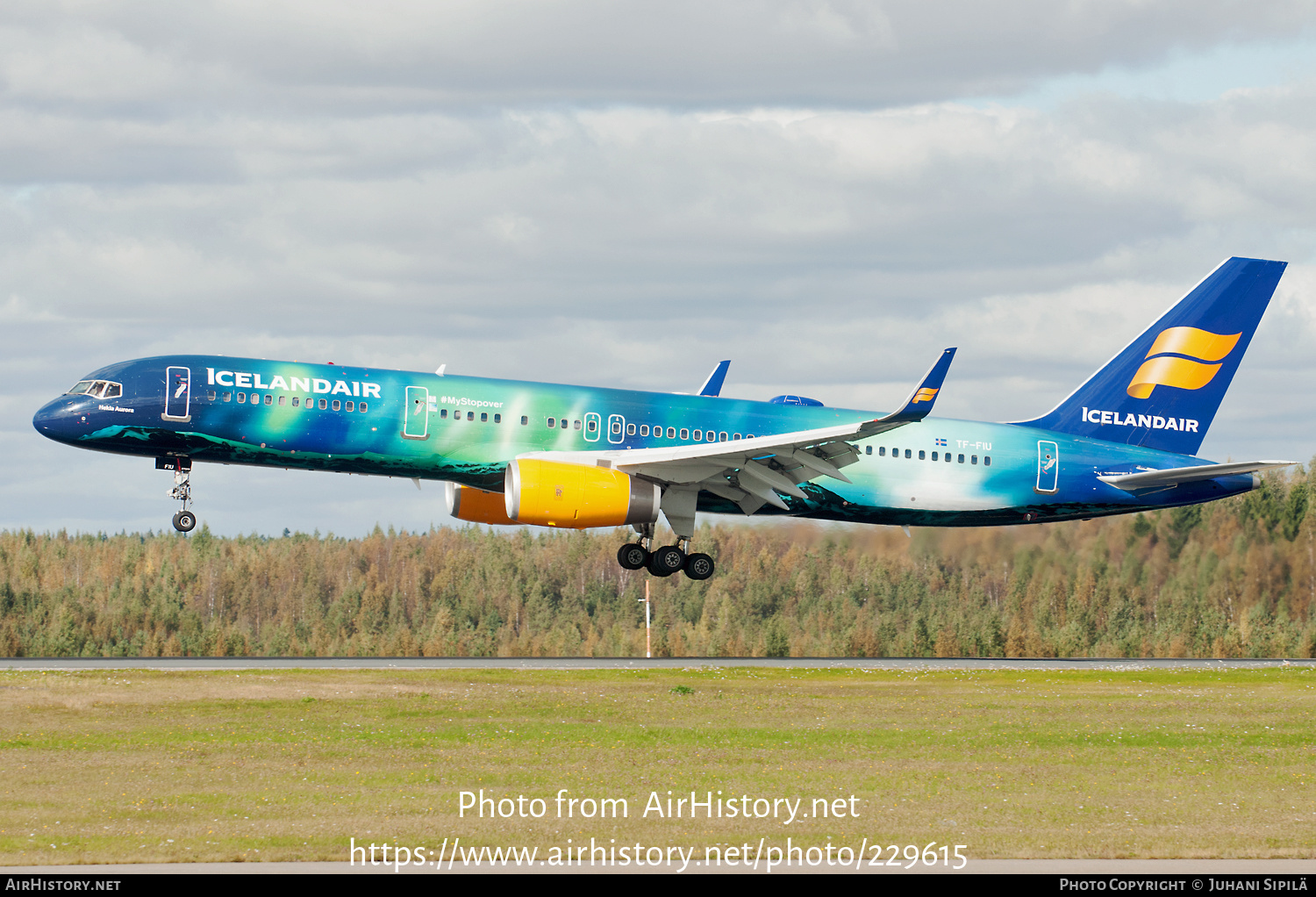 Aircraft Photo of TF-FIU | Boeing 757-256 | Icelandair | AirHistory.net #229615