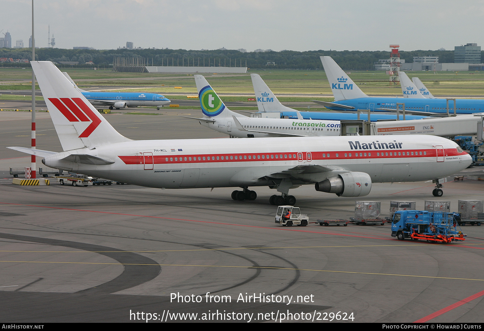 Aircraft Photo of PH-MCL | Boeing 767-31A/ER | Martinair | AirHistory.net #229624