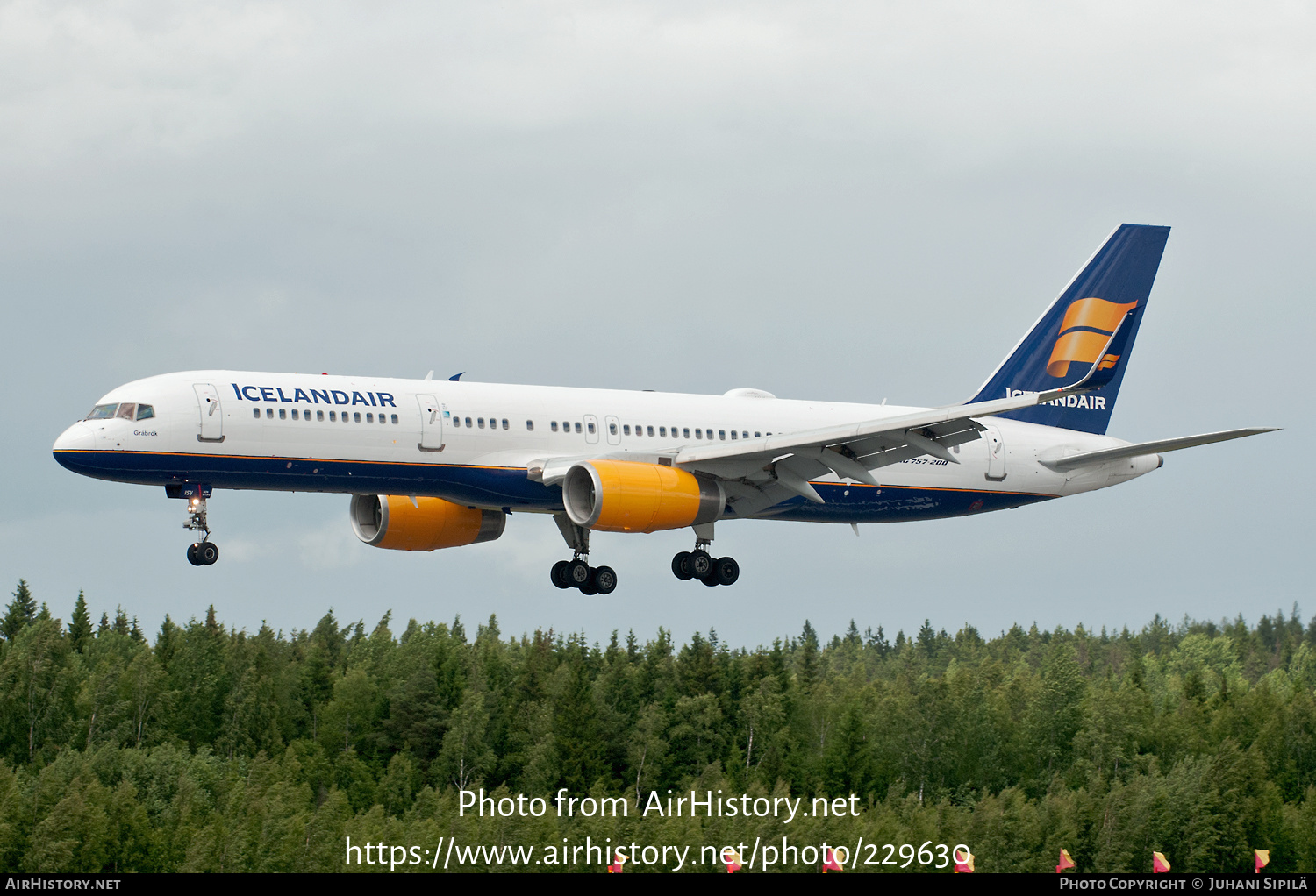 Aircraft Photo of TF-ISV | Boeing 757-256 | Icelandair | AirHistory.net #229630