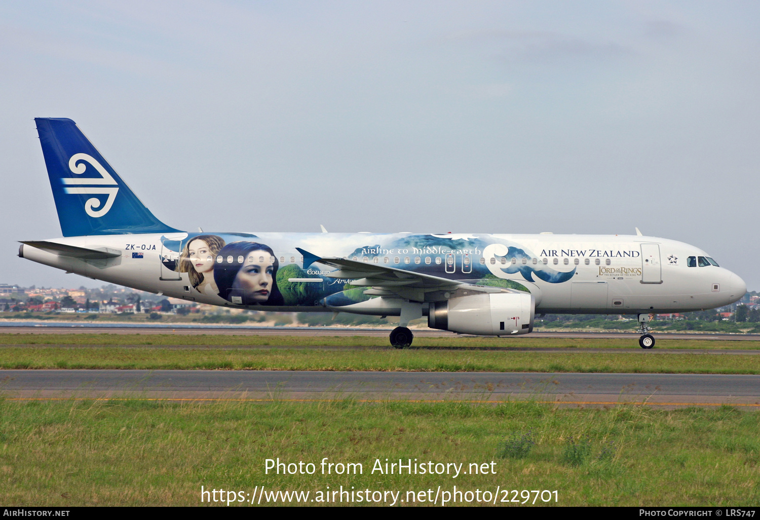 Aircraft Photo of ZK-OJA | Airbus A320-232 | Air New Zealand | AirHistory.net #229701