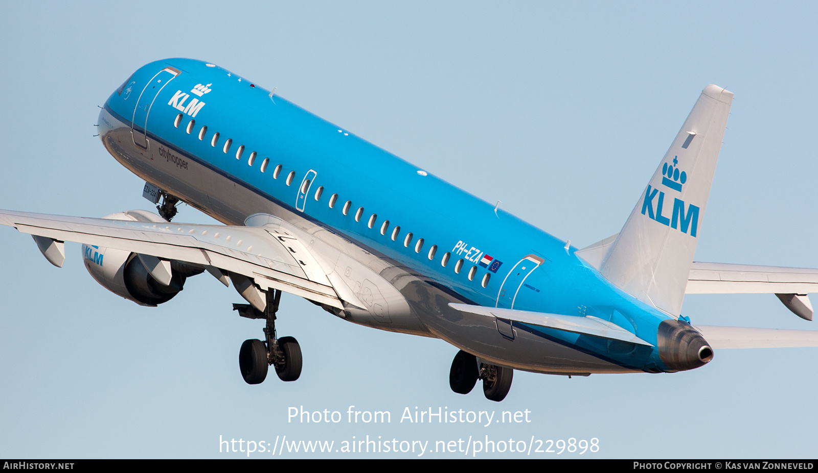 Aircraft Photo of PH-EZA | Embraer 190STD (ERJ-190-100STD) | KLM Cityhopper | AirHistory.net #229898