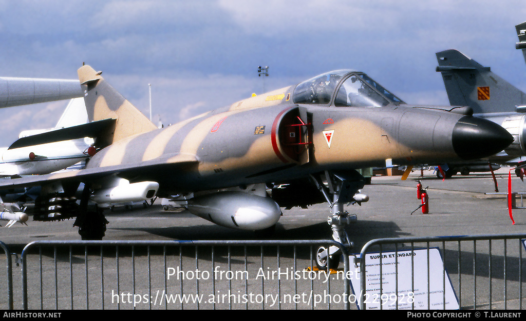 Aircraft Photo of 63 | Dassault Super Etendard | France - Navy | AirHistory.net #229928