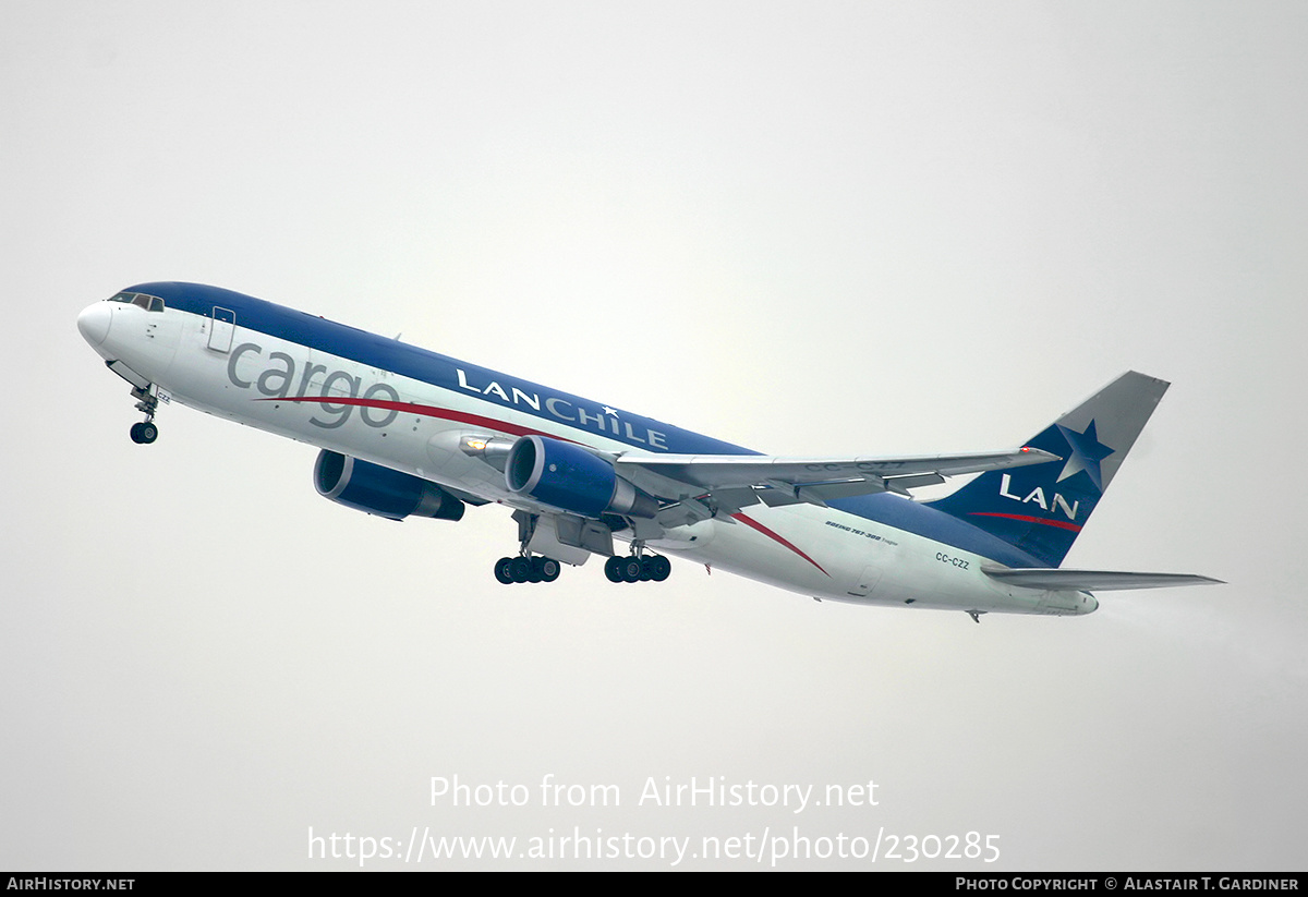 Aircraft Photo of CC-CZZ | Boeing 767-316F/ER | LAN Chile Cargo - Línea Aérea Nacional | AirHistory.net #230285