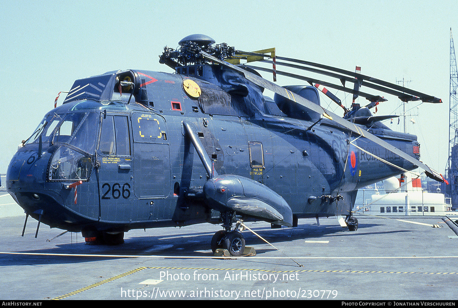 Aircraft Photo of XV676 | Westland WS-61 Sea King HAS5 | UK - Navy | AirHistory.net #230779