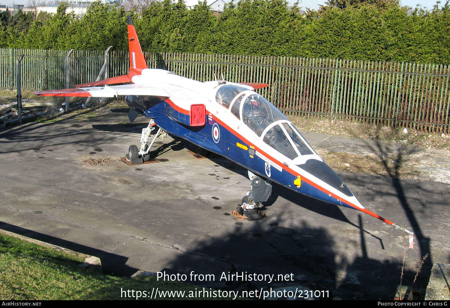 Aircraft Photo of XW566 | Sepecat Jaguar B | UK - Air Force | AirHistory.net #231011