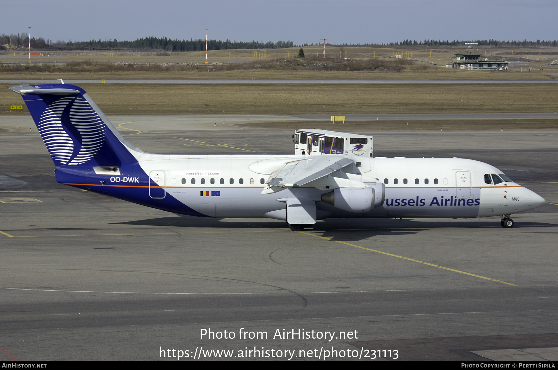 Aircraft Photo of OO-DWK | British Aerospace Avro 146-RJ100 | Brussels Airlines | AirHistory.net #231113