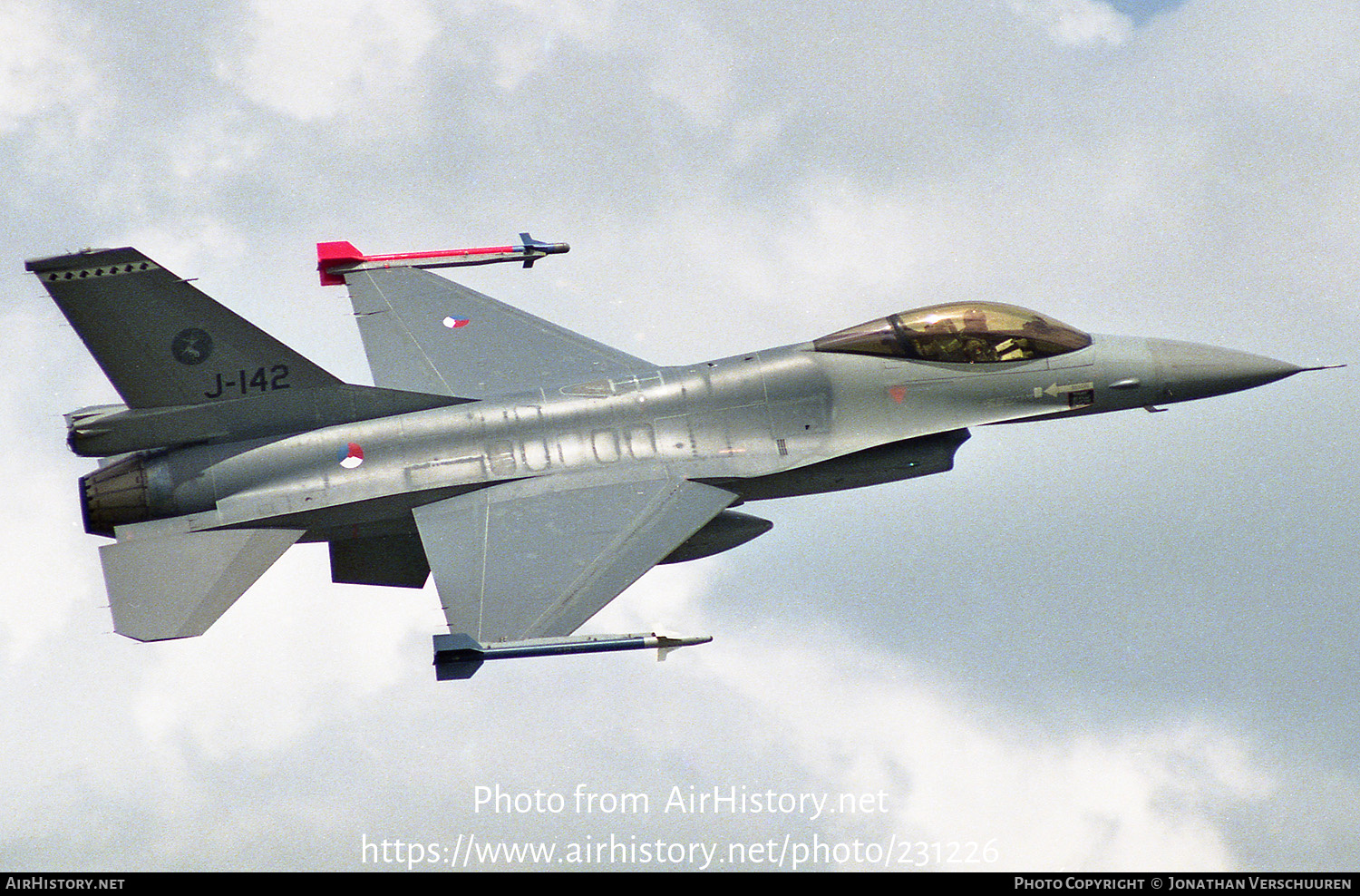 Aircraft Photo of J-142 | General Dynamics F-16AM Fighting Falcon | Netherlands - Air Force | AirHistory.net #231226