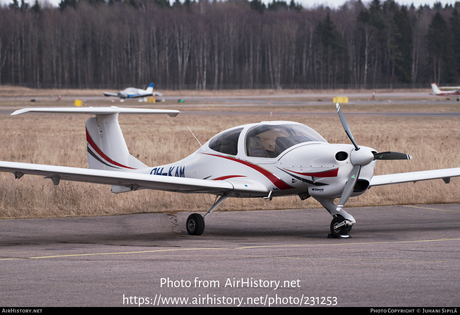 Aircraft Photo of OH-KAM | Diamond DA40 NG Diamond Star | Aeropole | AirHistory.net #231253