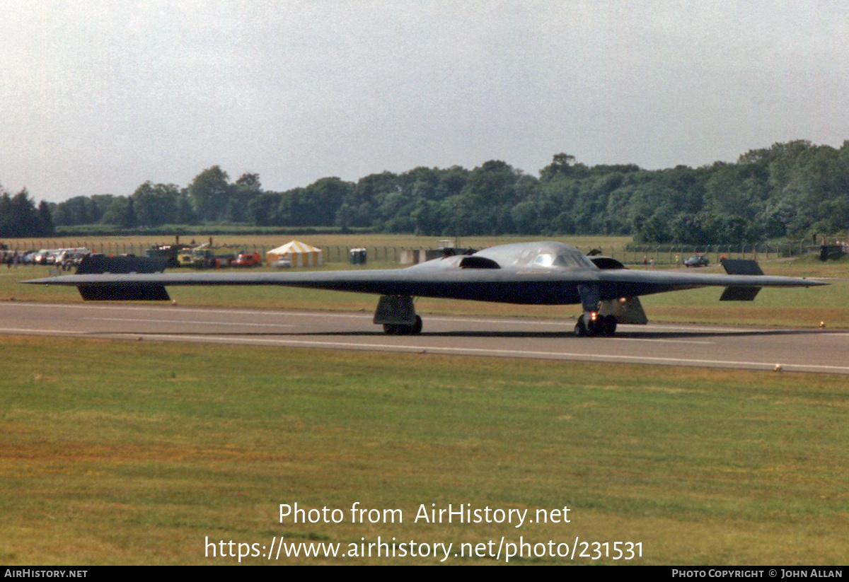 Aircraft Photo of 89-0127 / AF89-0127 | Northrop Grumman B-2A Spirit | USA - Air Force | AirHistory.net #231531