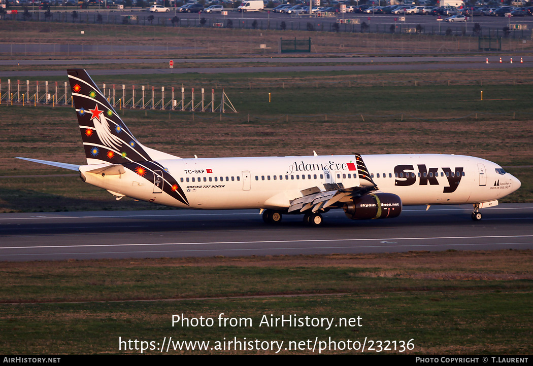 Aircraft Photo of TC-SKP | Boeing 737-94X/ER | Sky Airlines | AirHistory.net #232136