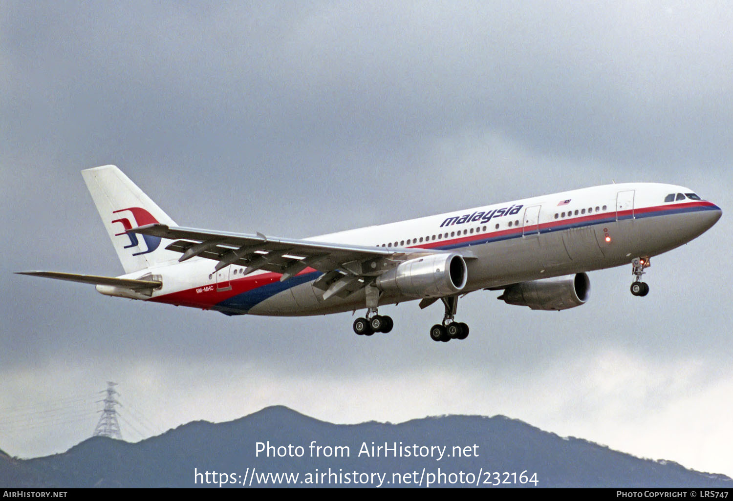 Aircraft Photo of 9M-MHC | Airbus A300B4-203 | Malaysia Airlines | AirHistory.net #232164