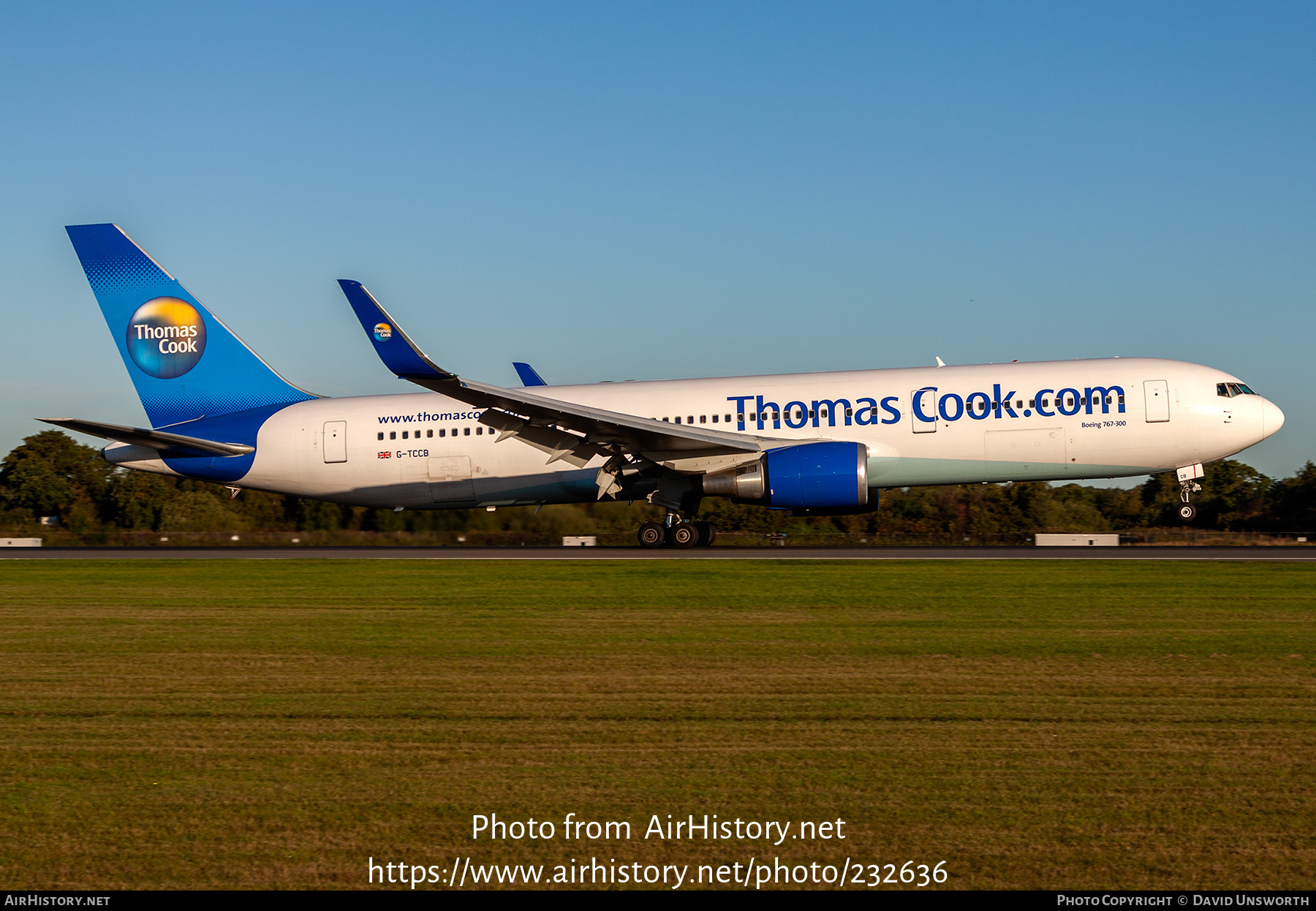 Aircraft Photo of G-TCCB | Boeing 767-31K/ER | Thomas Cook Airlines | AirHistory.net #232636