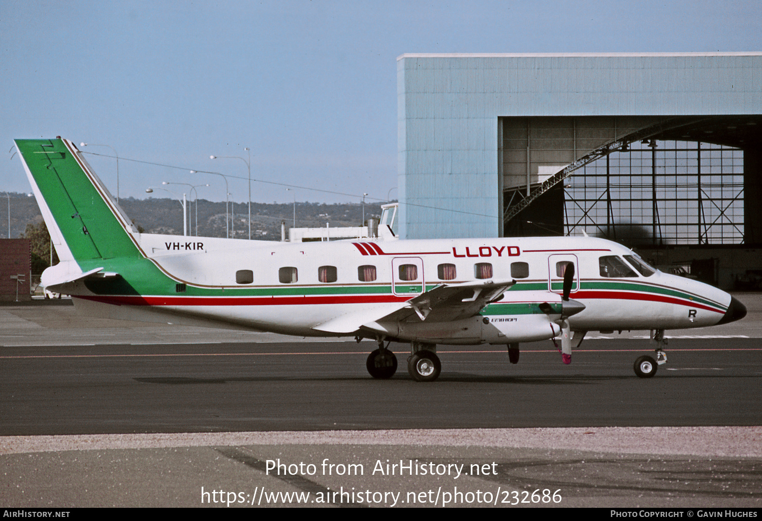 Aircraft Photo of VH-KIR | Embraer EMB-110P1 Bandeirante | Lloyd Aviation | AirHistory.net #232686