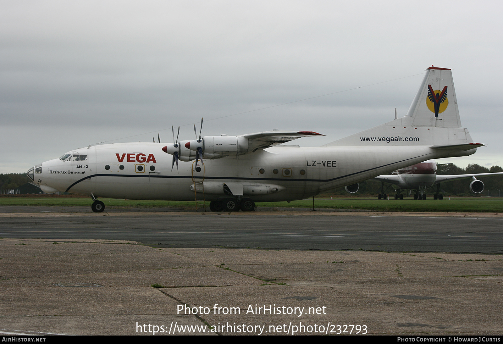 Aircraft Photo of LZ-VEE | Antonov An-12BP | Vega Airlines | AirHistory.net #232793