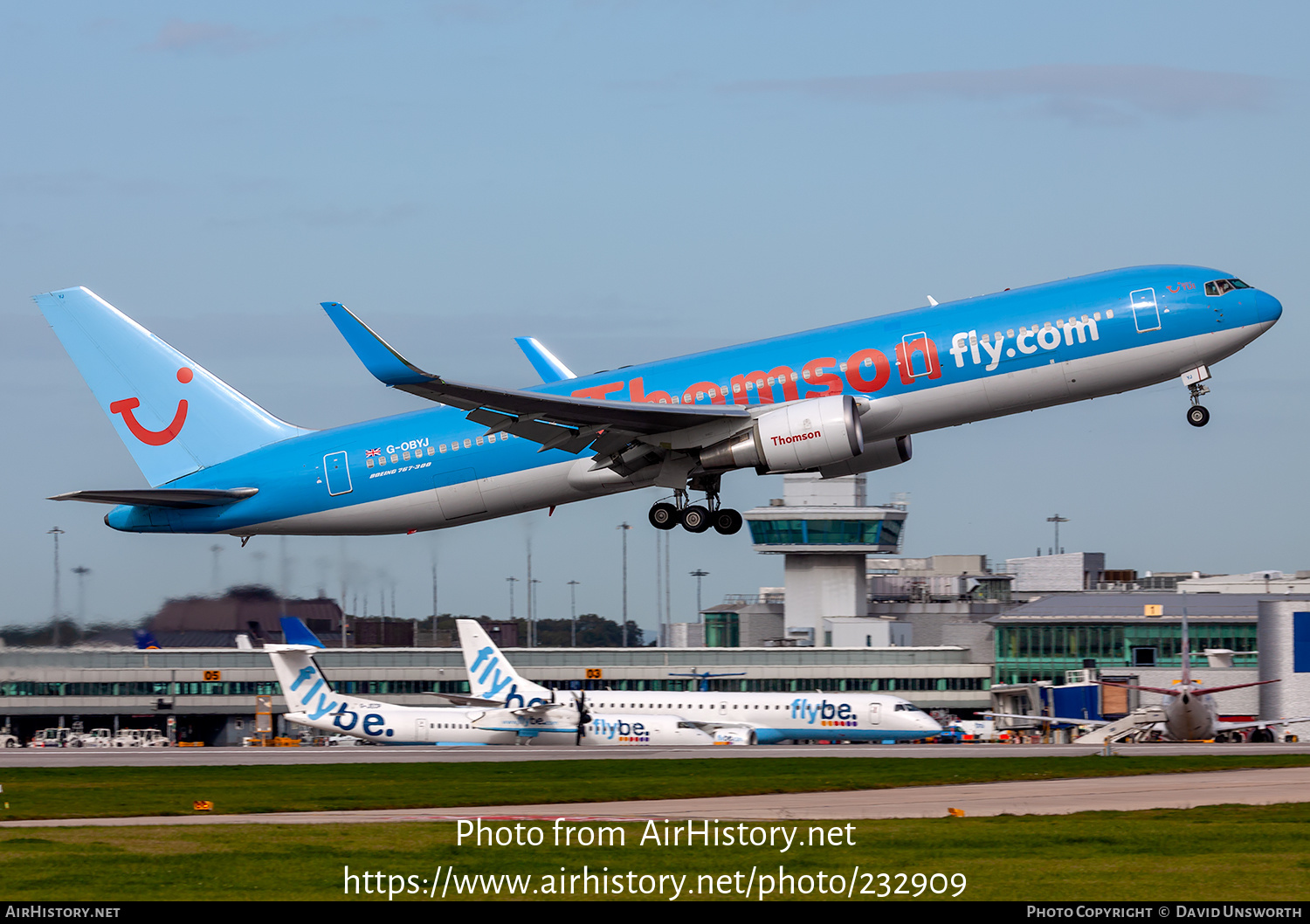 Aircraft Photo of G-OBYJ | Boeing 767-304/ER | Thomsonfly | AirHistory.net #232909