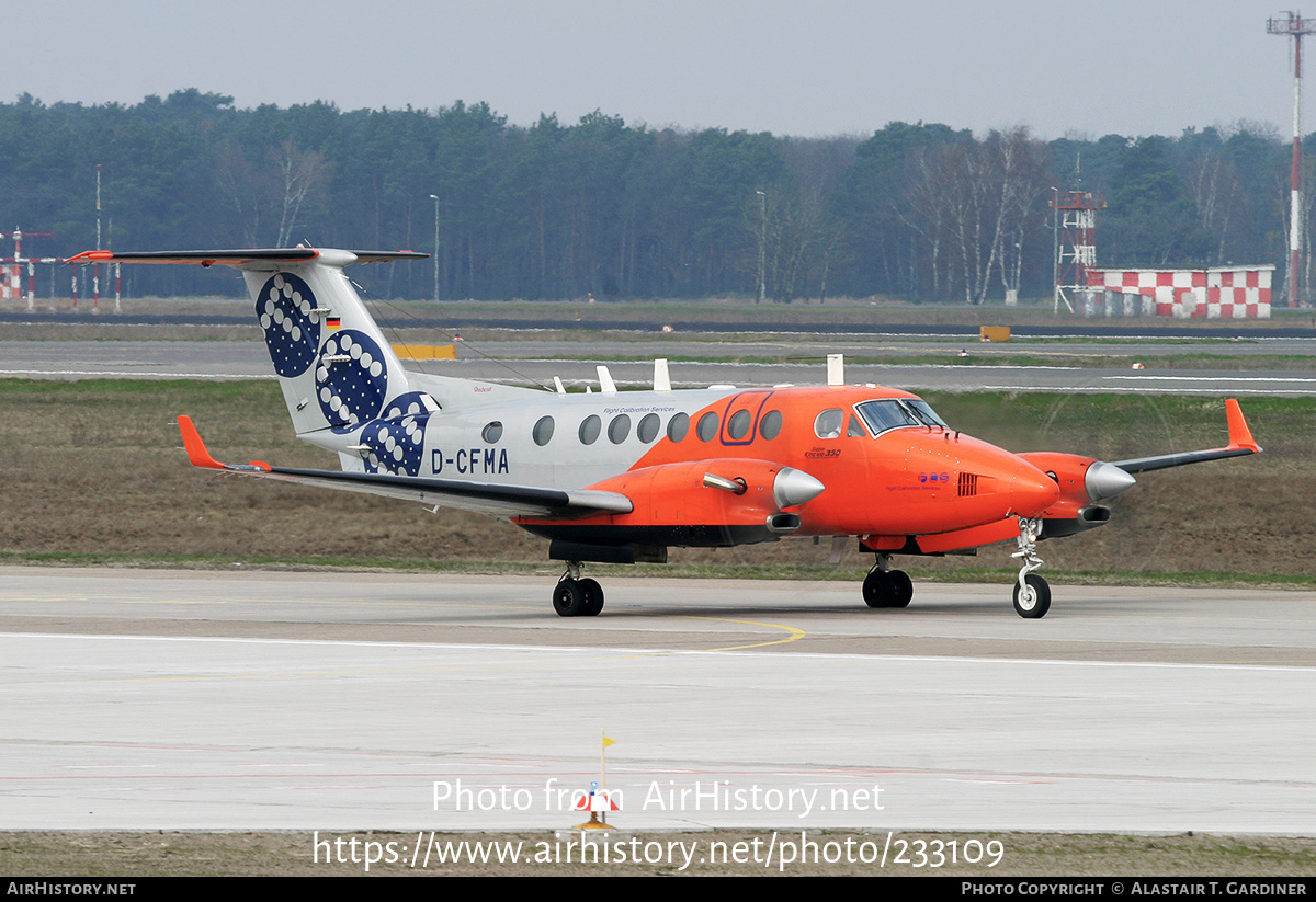 Aircraft Photo of D-CFMA | Beech Super King Air 350 (B300) | Flight Calibration Services - FCS | AirHistory.net #233109