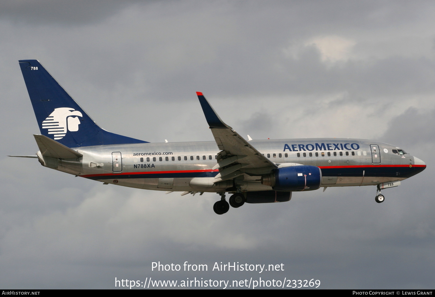 Aircraft Photo of N788XA | Boeing 737-752 | AeroMéxico | AirHistory.net #233269