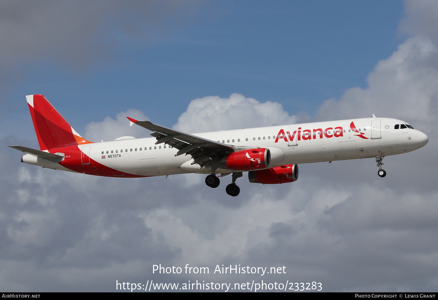 Aircraft Photo of N570TA | Airbus A321-231 | Avianca | AirHistory.net #233283