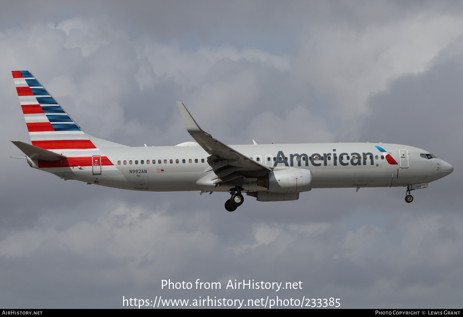 Aircraft Photo of N992AN | Boeing 737-823 | American Airlines | AirHistory.net #233385