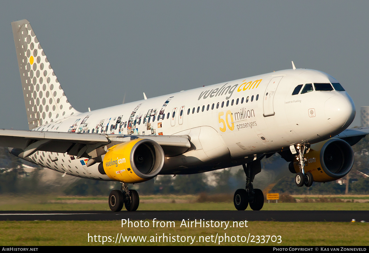 Aircraft Photo of EC-JZQ | Airbus A320-214 | Vueling Airlines | AirHistory.net #233703