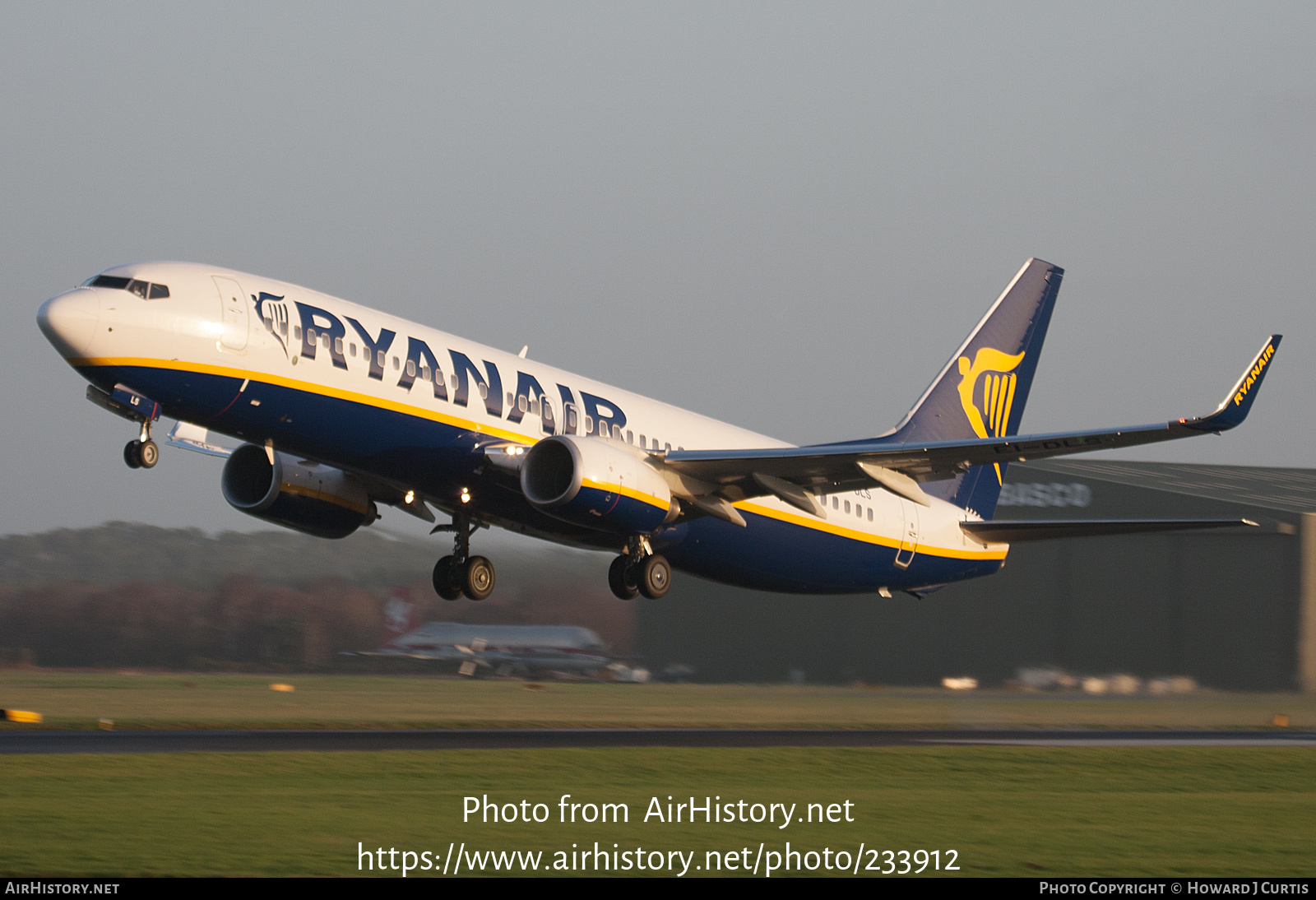 Aircraft Photo of EI-DLS | Boeing 737-8AS | Ryanair | AirHistory.net #233912