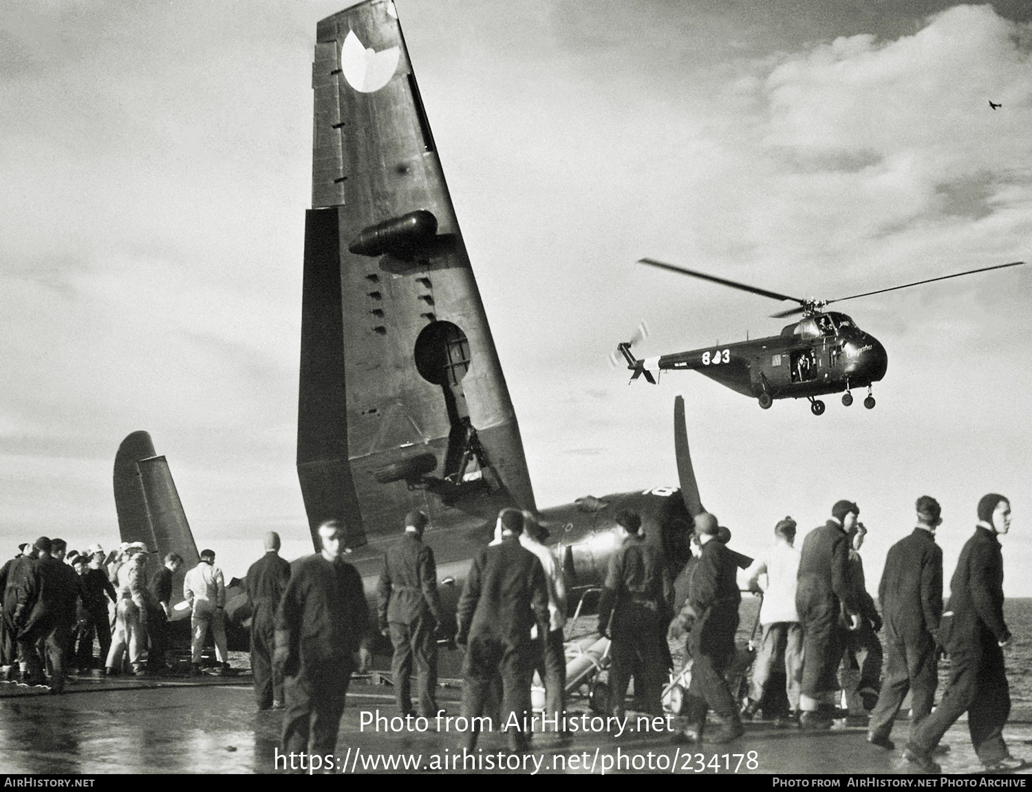 Aircraft Photo of 1-18 | Grumman TBM-3S2 Avenger | Netherlands - Navy | AirHistory.net #234178