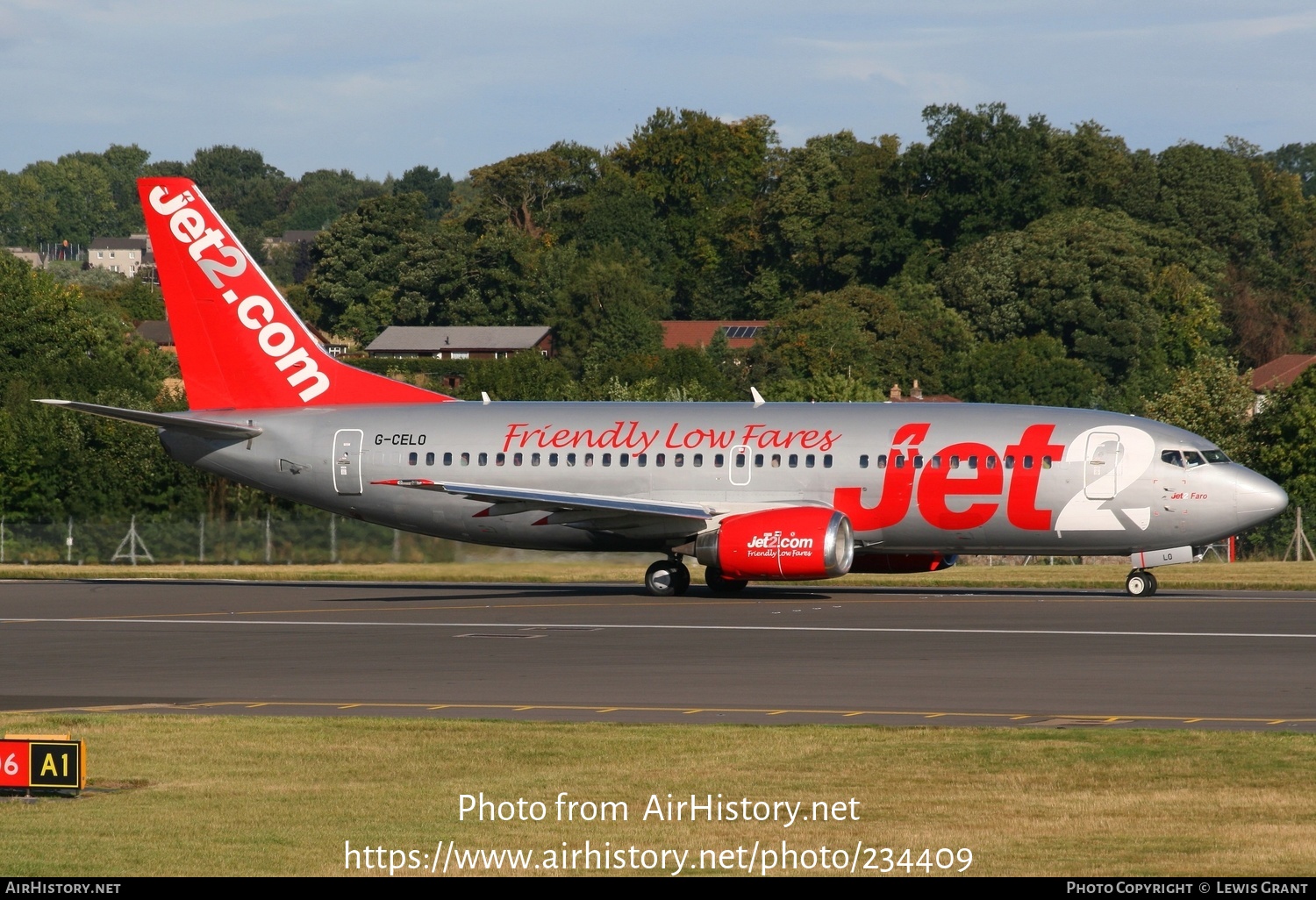 Aircraft Photo of G-CELO | Boeing 737-33A(QC) | Jet2 | AirHistory.net #234409