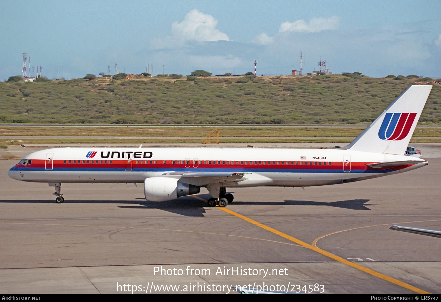 Aircraft Photo of N546UA | Boeing 757-222 | United Airlines | AirHistory.net #234583