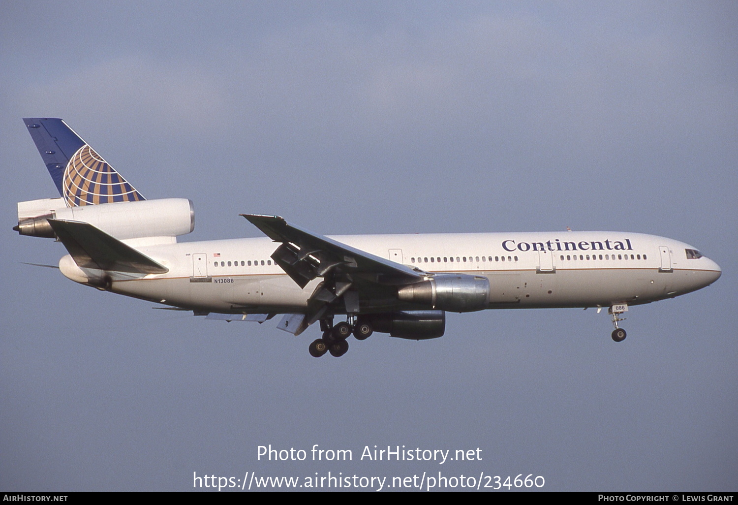 Aircraft Photo of N13086 | McDonnell Douglas DC-10-30 | Continental Airlines | AirHistory.net #234660