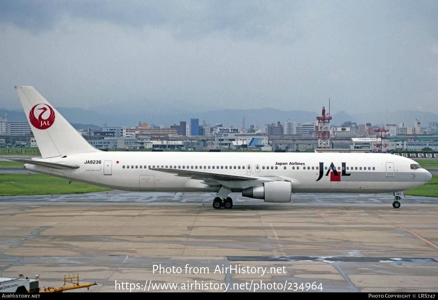 Aircraft Photo of JA8236 | Boeing 767-346 | Japan Airlines - JAL | AirHistory.net #234964