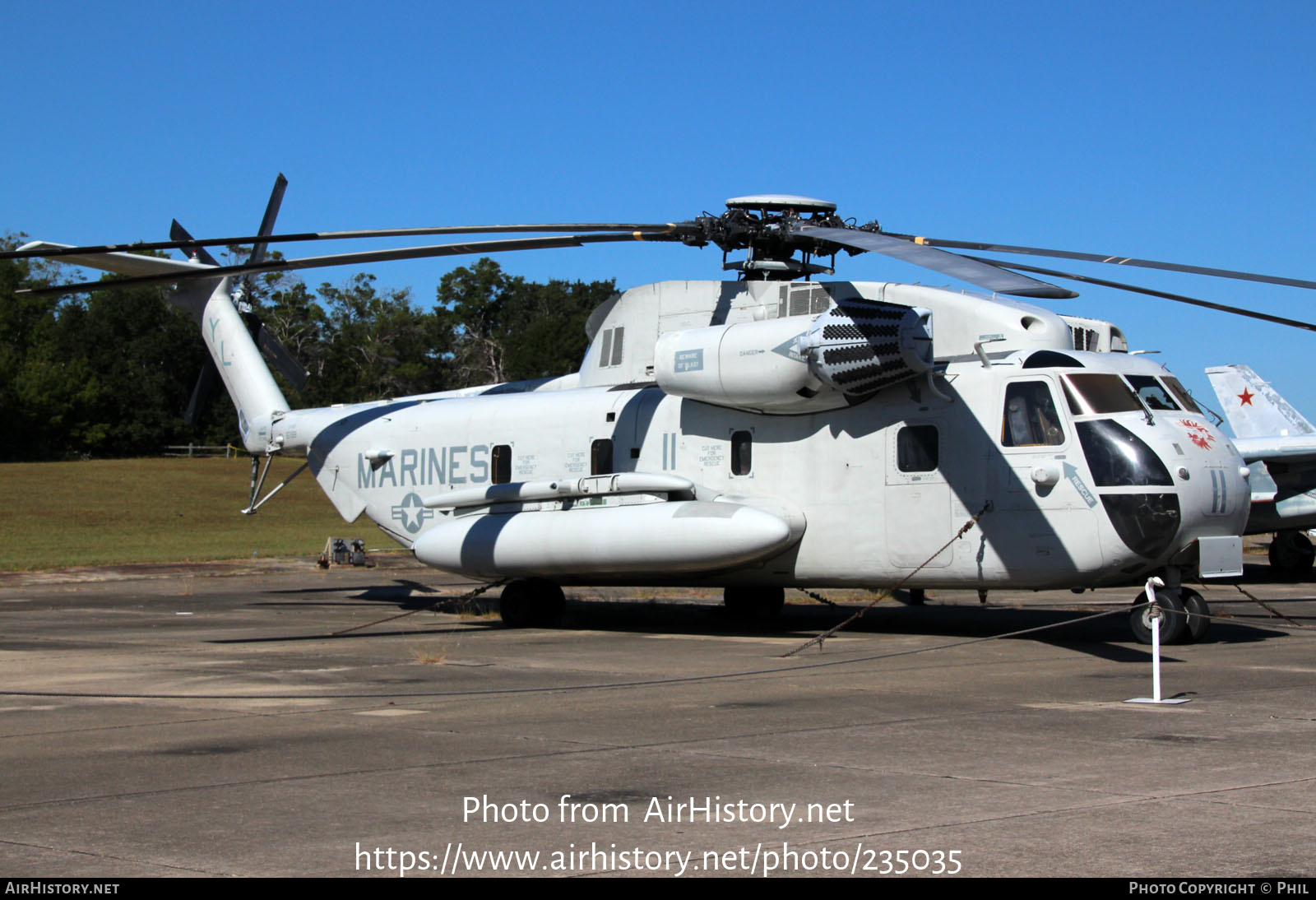 Aircraft Photo of 157159 | Sikorsky CH-53D Sea Stallion | USA - Marines | AirHistory.net #235035