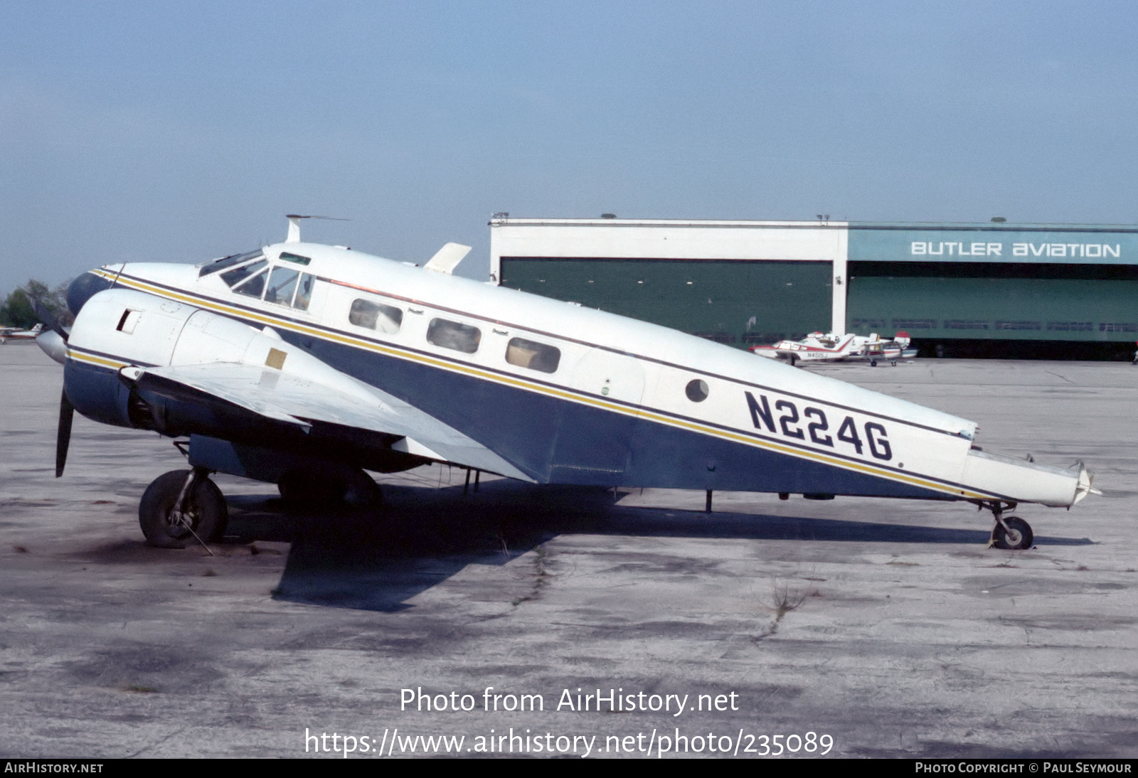 Aircraft Photo of N224G | Beech D18S | AirHistory.net #235089