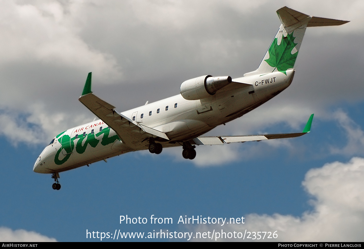 Aircraft Photo of C-FWJT | Canadair CRJ-100ER (CL-600-2B19) | Air Canada Jazz | AirHistory.net #235726