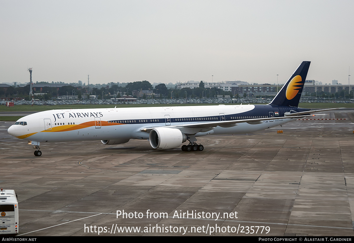 Aircraft Photo of VT-JEB | Boeing 777-35R/ER | Jet Airways | AirHistory.net #235779