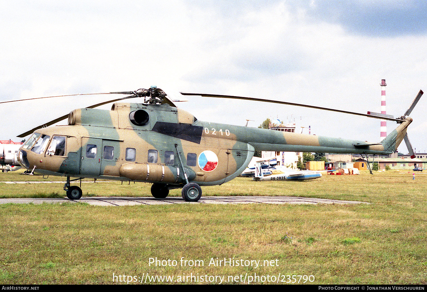 Aircraft Photo of 0210 | Mil Mi-8P | Czechoslovakia - Air Force | AirHistory.net #235790