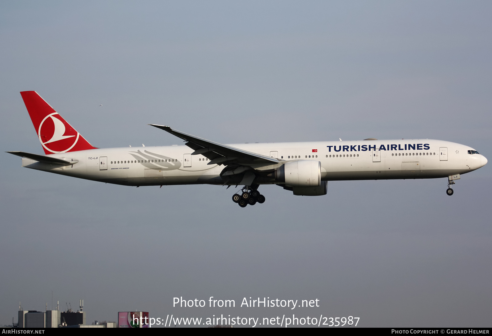 Aircraft Photo of TC-LJI | Boeing 777-3F2/ER | Turkish Airlines | AirHistory.net #235987