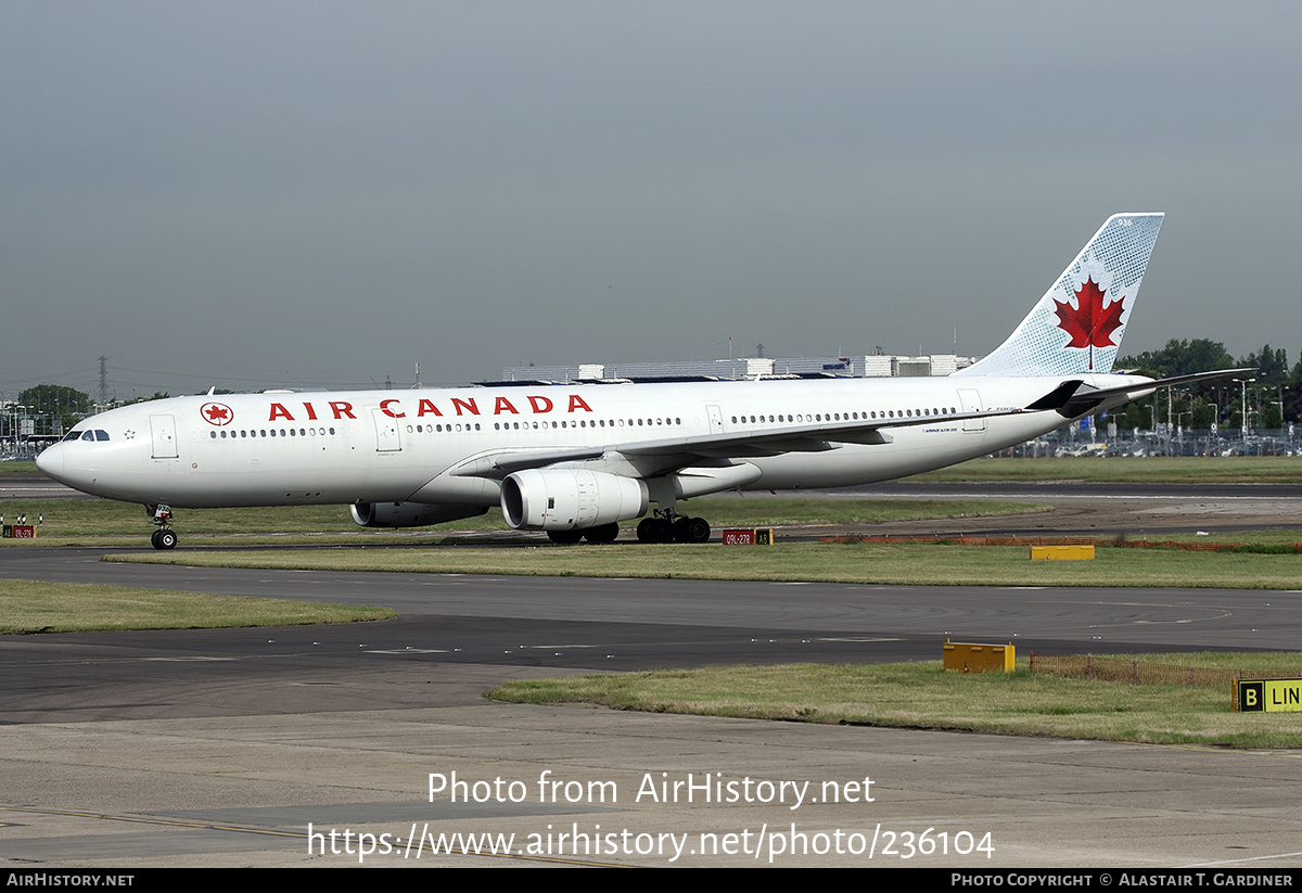 Aircraft Photo of C-GHKW | Airbus A330-343 | Air Canada | AirHistory.net #236104