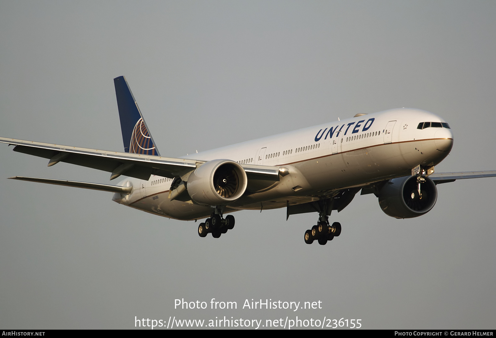 Aircraft Photo of N2639U | Boeing 777-300/ER | United Airlines | AirHistory.net #236155