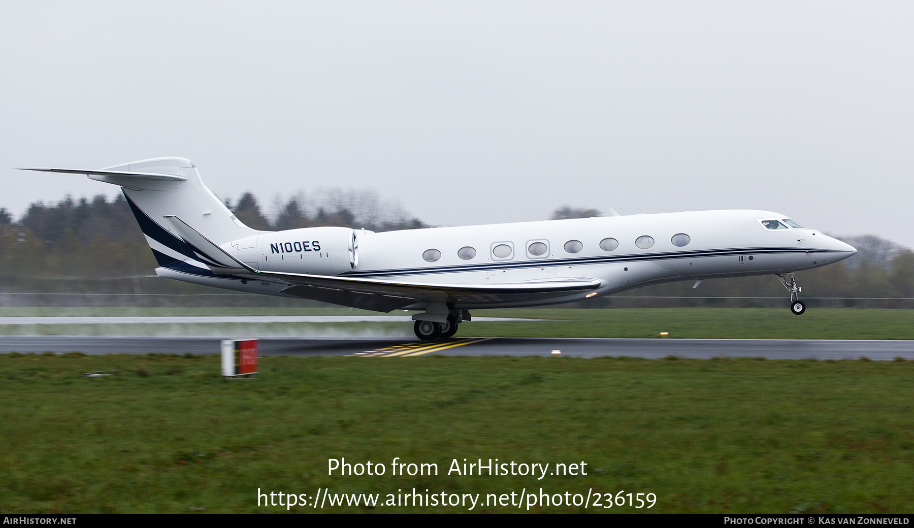 Aircraft Photo of N100ES | Gulfstream Aerospace G650 (G-VI) | AirHistory.net #236159