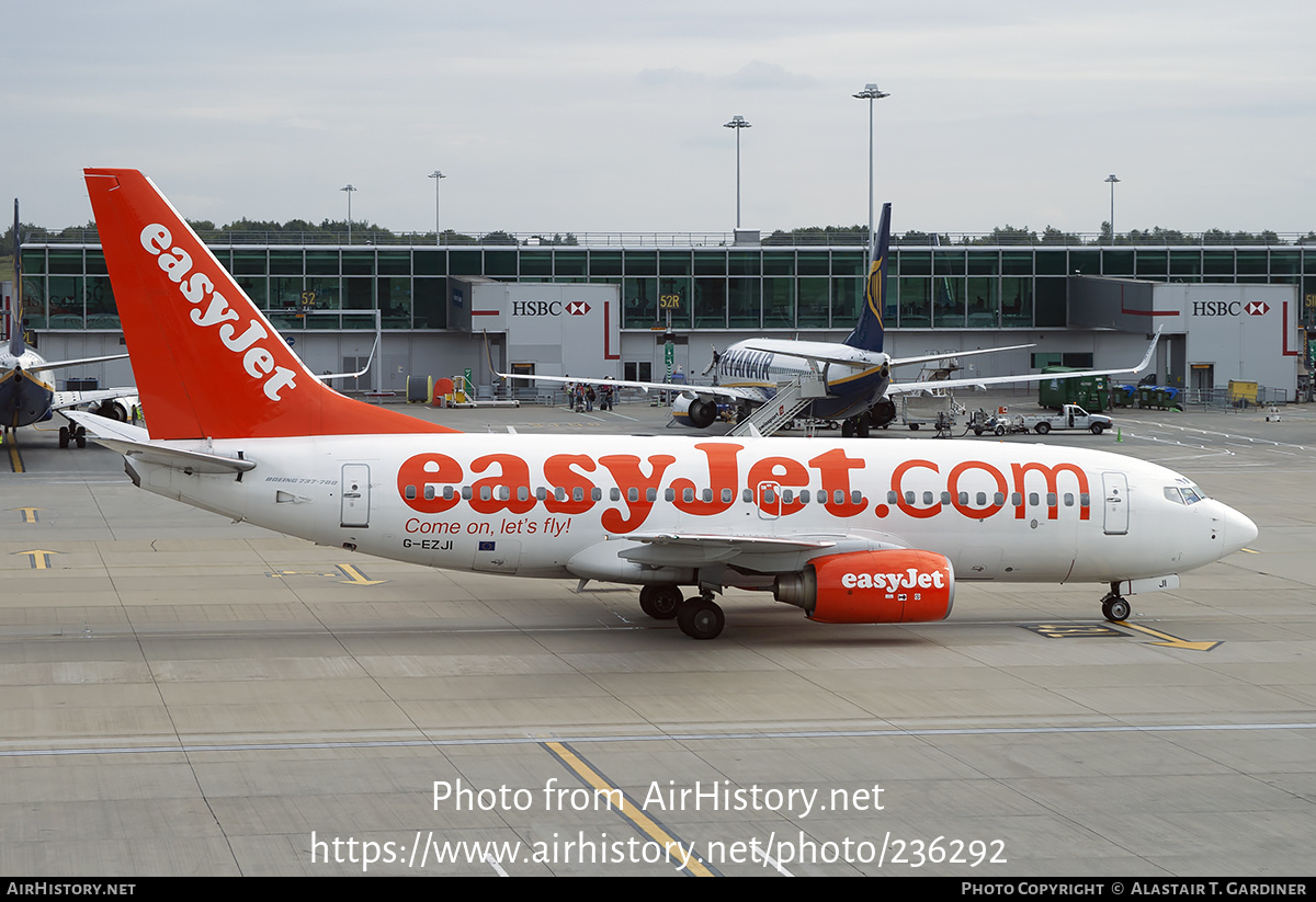 Aircraft Photo of G-EZJI | Boeing 737-73V | EasyJet | AirHistory.net #236292