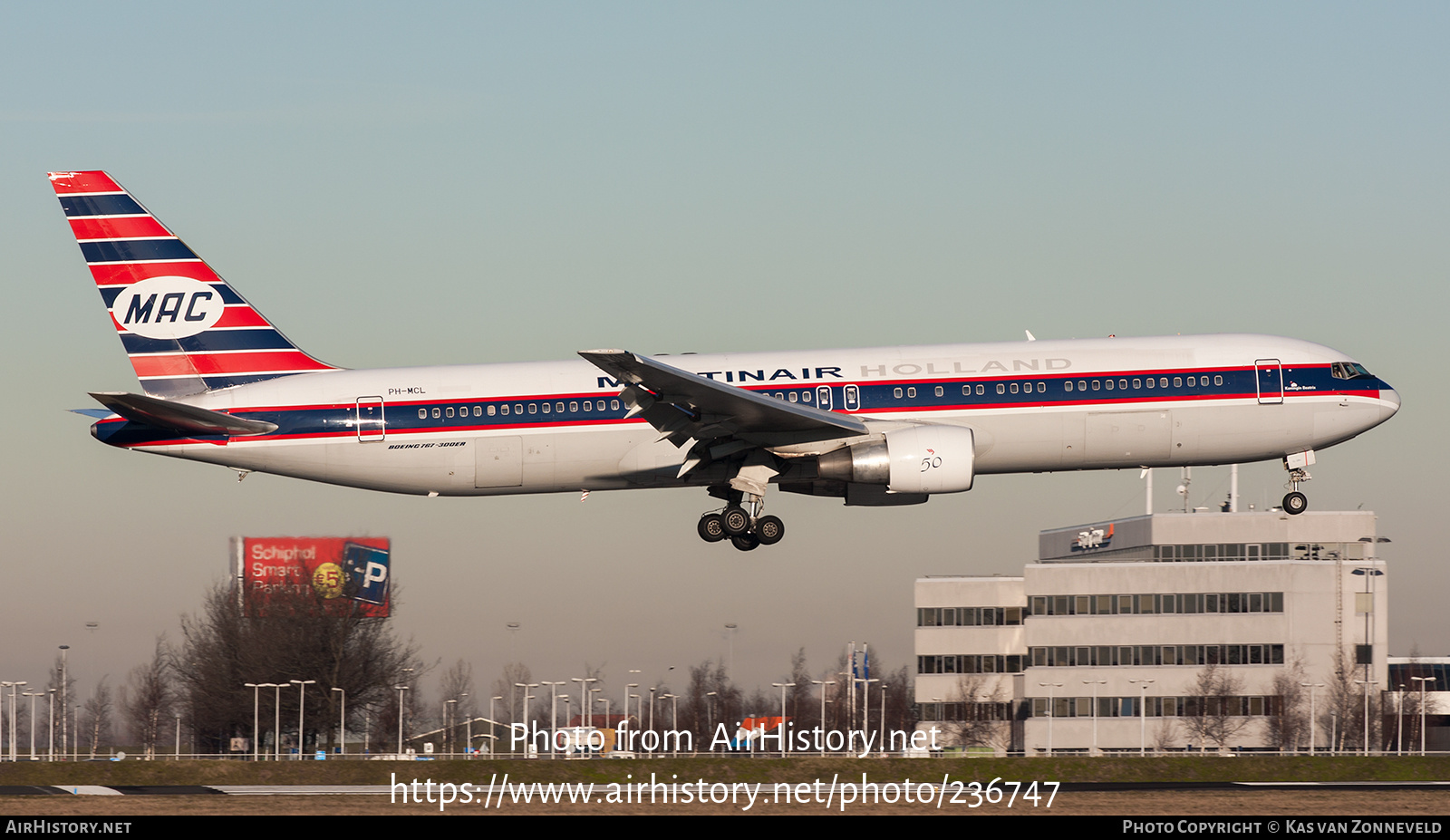 Aircraft Photo of PH-MCL | Boeing 767-31A/ER | Martinair | Martinair Holland | AirHistory.net #236747