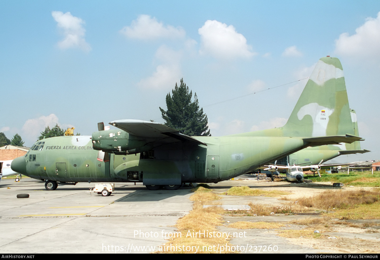 Aircraft Photo of FAC1009 | Lockheed C-130B Hercules (L-282) | Colombia - Air Force | AirHistory.net #237260