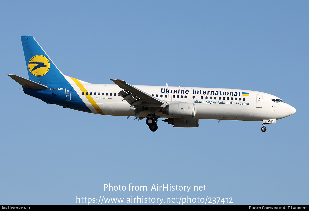 Aircraft Photo of UR-GAV | Boeing 737-4C9 | Ukraine International Airlines | AirHistory.net #237412