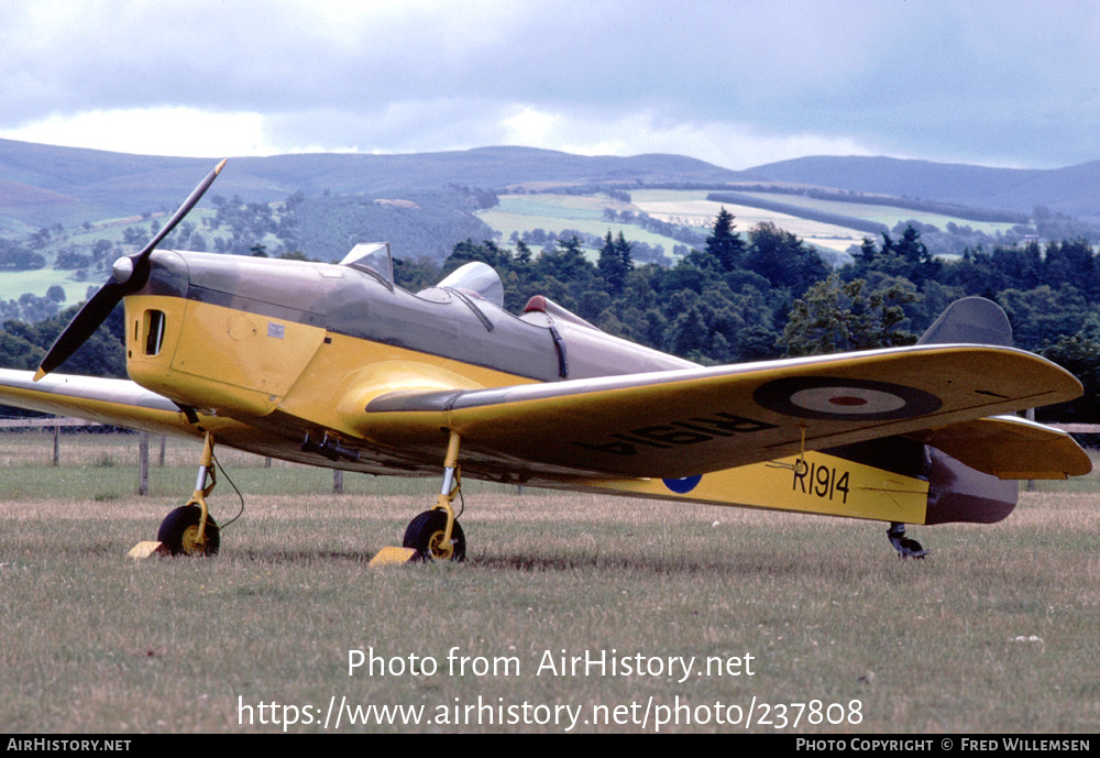 Aircraft Photo of G-AHUJ / R1914 | Miles M.14A Hawk Trainer 3 | UK - Air Force | AirHistory.net #237808