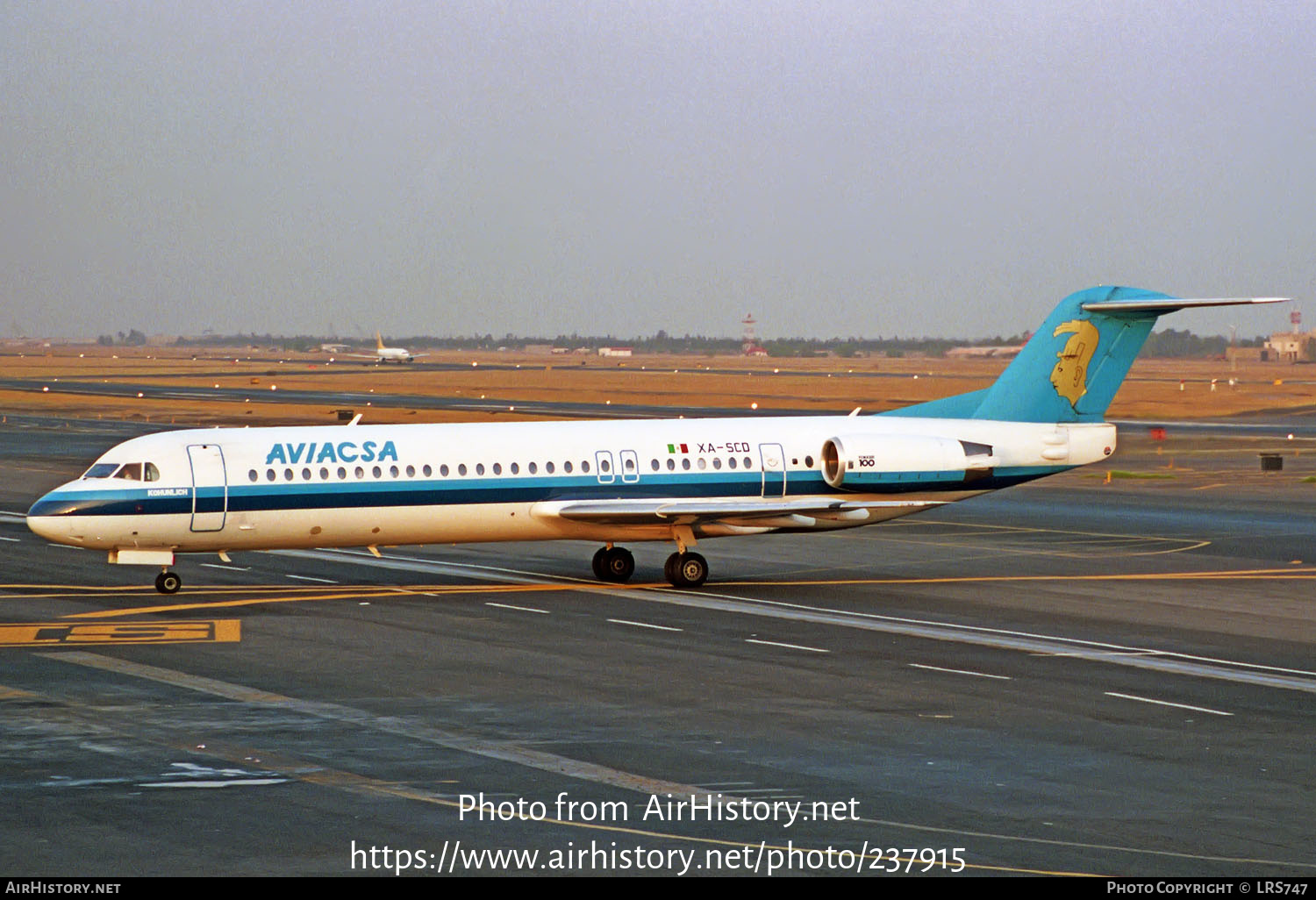 Aircraft Photo of XA-SCD | Fokker 100 (F28-0100) | Aviacsa - Aviación de Chiapas | AirHistory.net #237915