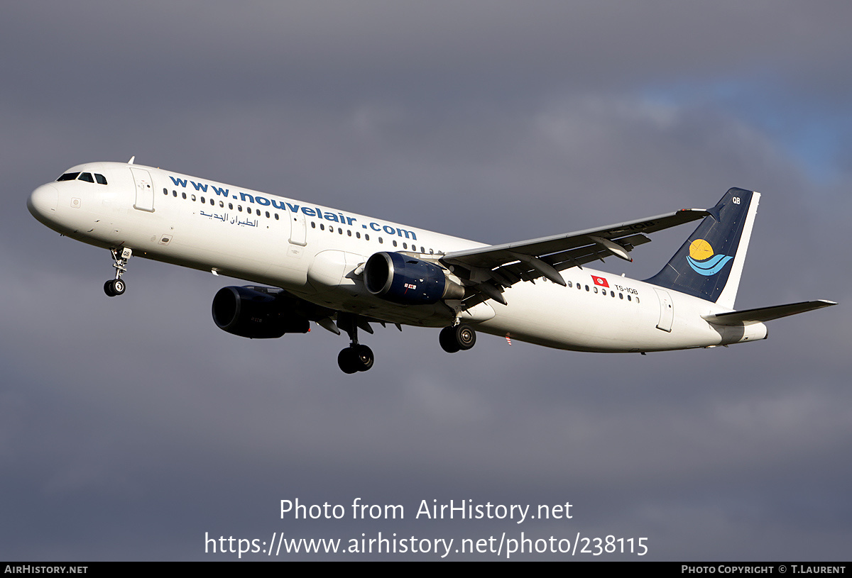 Aircraft Photo of TS-IQB | Airbus A321-211 | Nouvelair Tunisie | AirHistory.net #238115