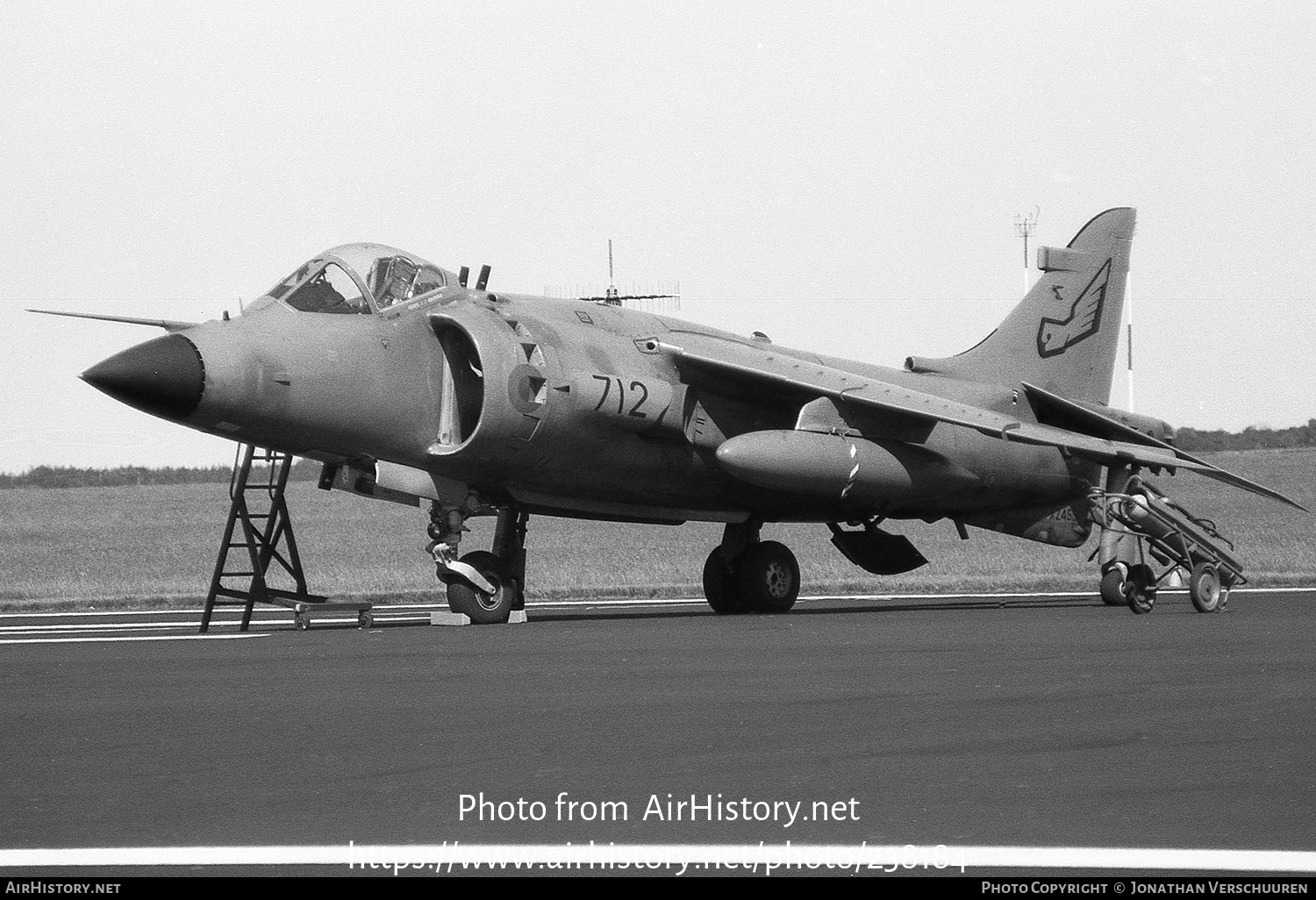 Aircraft Photo of XZ455 | British Aerospace Sea Harrier FRS1 | UK - Navy | AirHistory.net #238184